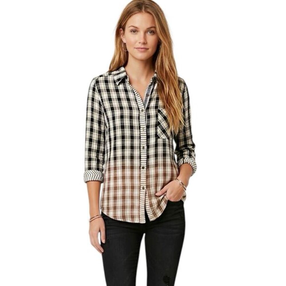 Coco + Jaimeson Womens Blouse Sz Small Plaid Shirt Long Sleeve Rodeo Preppy